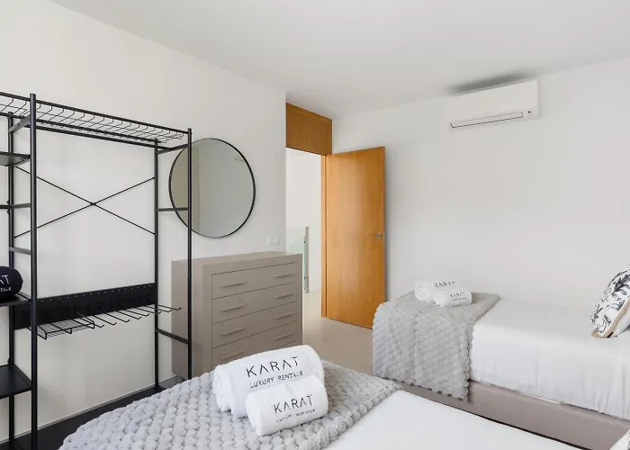 Karat La Quinta Ferienhaus *