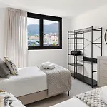 Karat La Quinta Feriehus