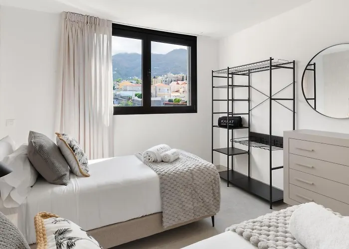 Karat La Quinta Holiday home