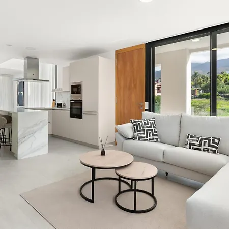 Karat La Quinta Ferienhaus *
