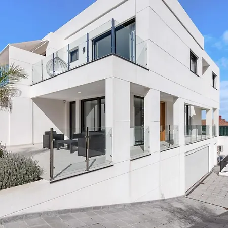 Karat La Quinta بيت للعطل